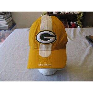 Reebok RBK NFL Equiptment Authentic Sideline Green Bay Packers NFC North Hat Cap